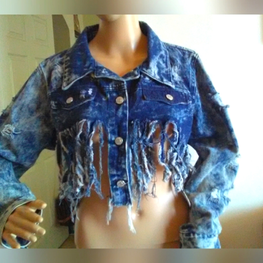 BNWOT SHREDDED JEAN JACKET DARK BLUE/ WHITE WASHED SZ. 1X BY KROIX HOT & SEXY!